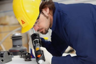 Sealing and bonding application on a motor boat