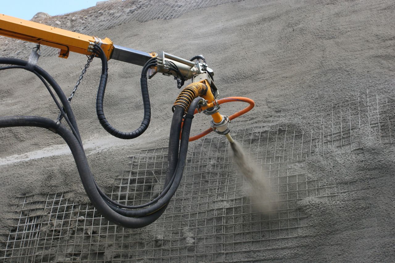 Application of Shotcrete with Sigunit accelerator