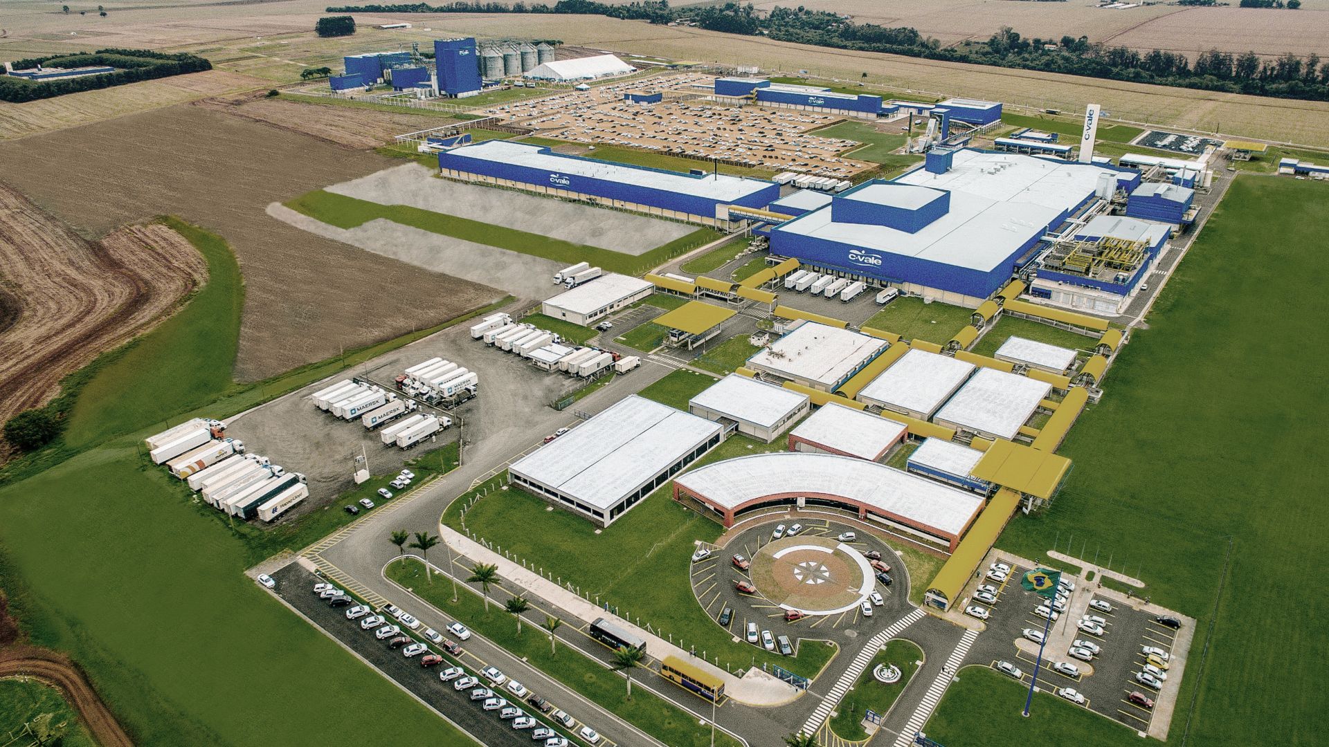   Sika Cool Roof applied on a factory in Brasil