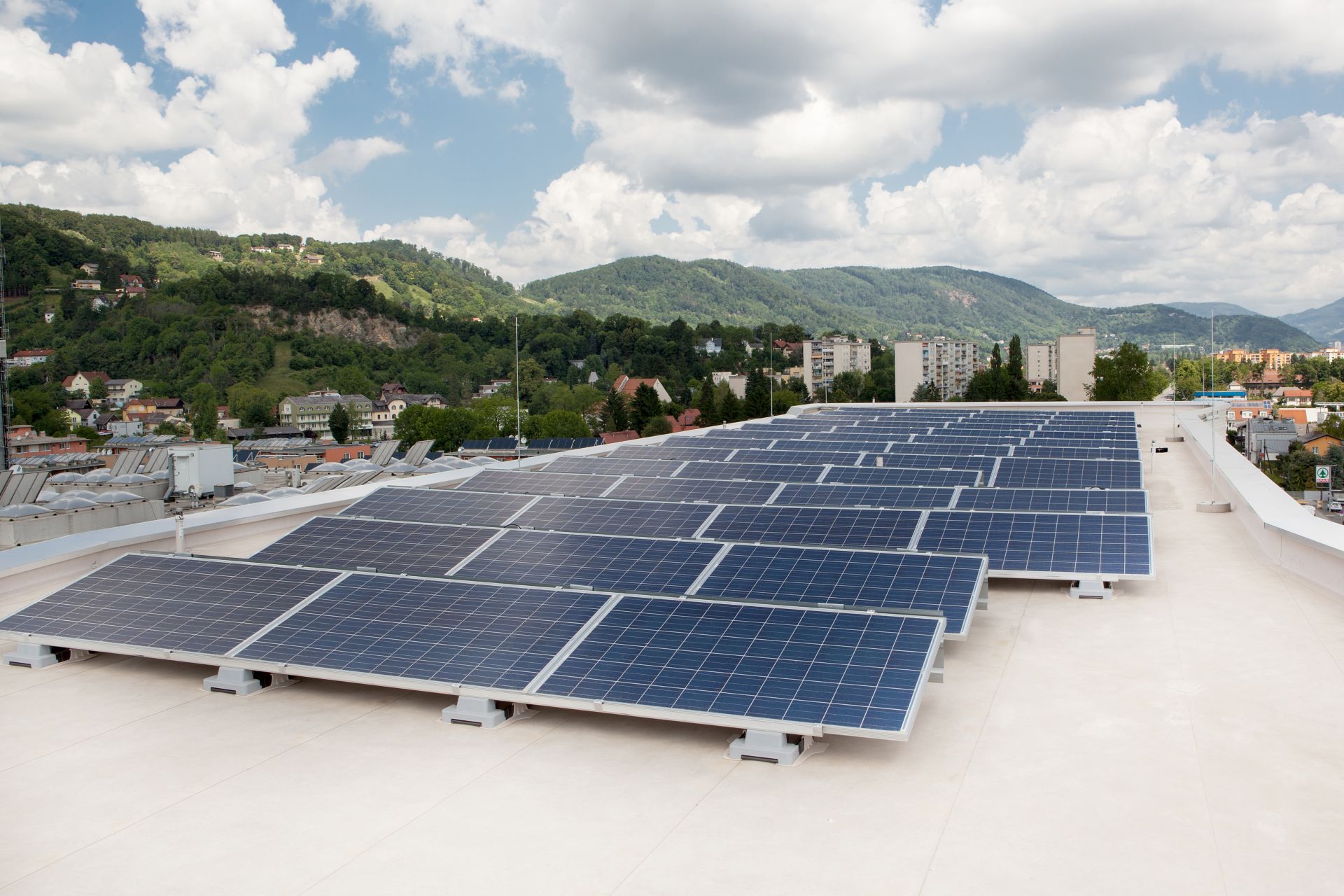 Sika SolarMount-1 on solar roof installed in south configuration in Graz, Austria