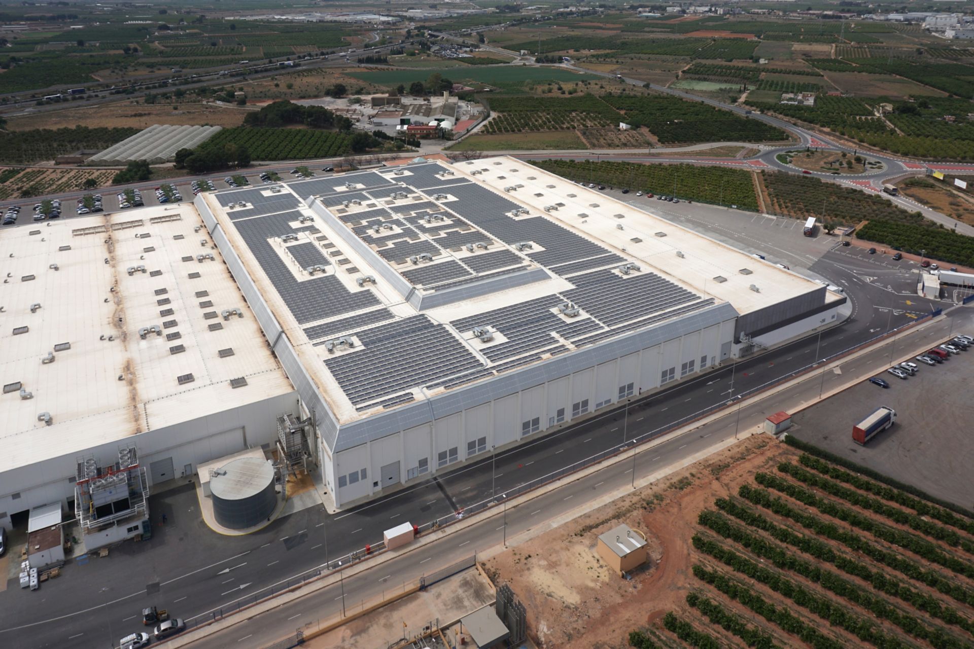 Sika SolarMount-1 on 1.1 MWp solar roof installed in south configuration in Valencia, Spain