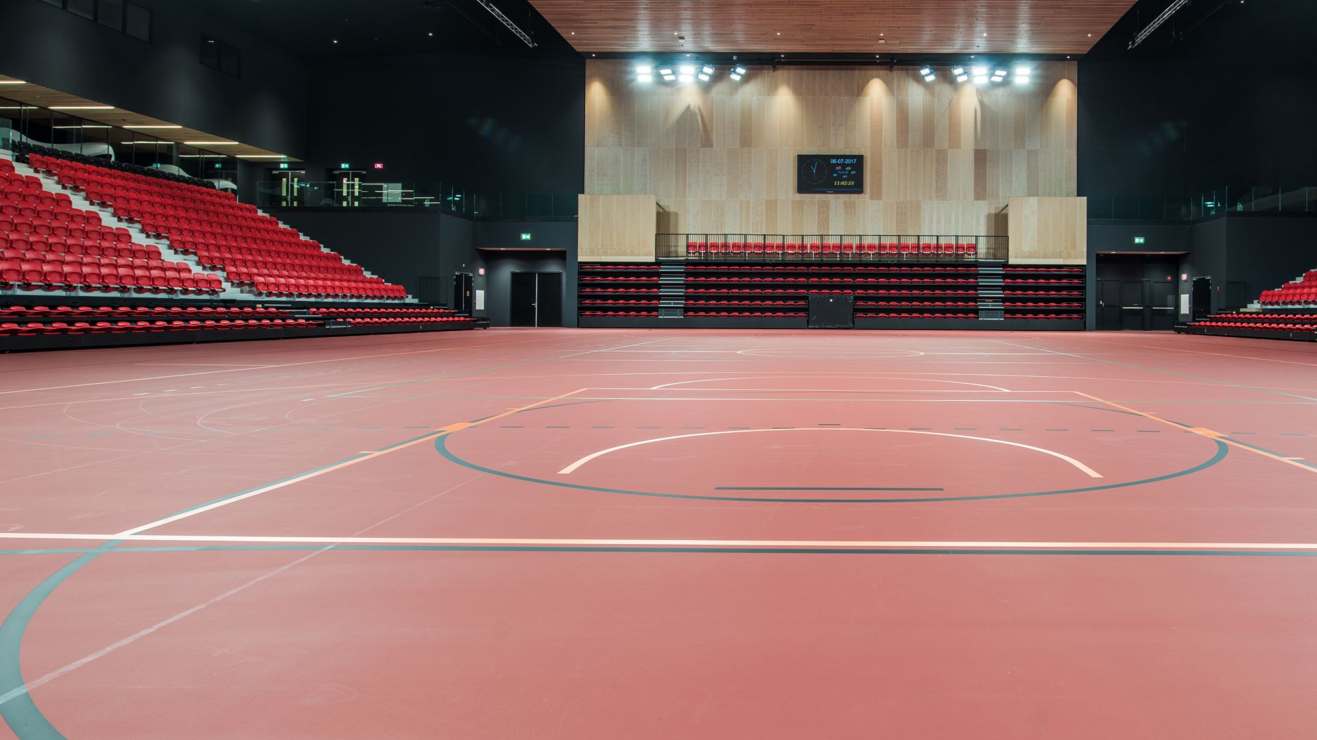 Basketball court red floor with Sika Pulastic flooring at Zuiderpark Sport Center in the Netherlands