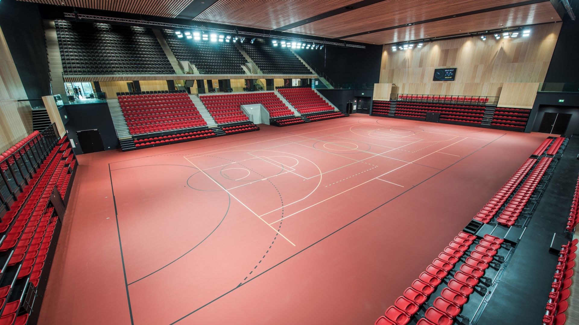 Basketball court red floor with Sika Pulastic flooring at Zuiderpark Sport Center in the Netherlands