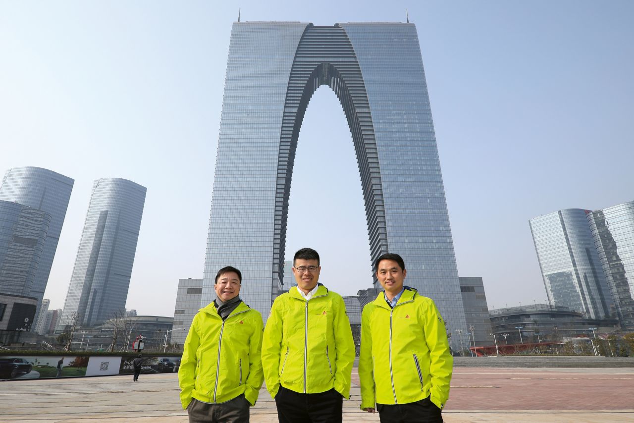 西卡中国 - 苏州中心前面的项目团队