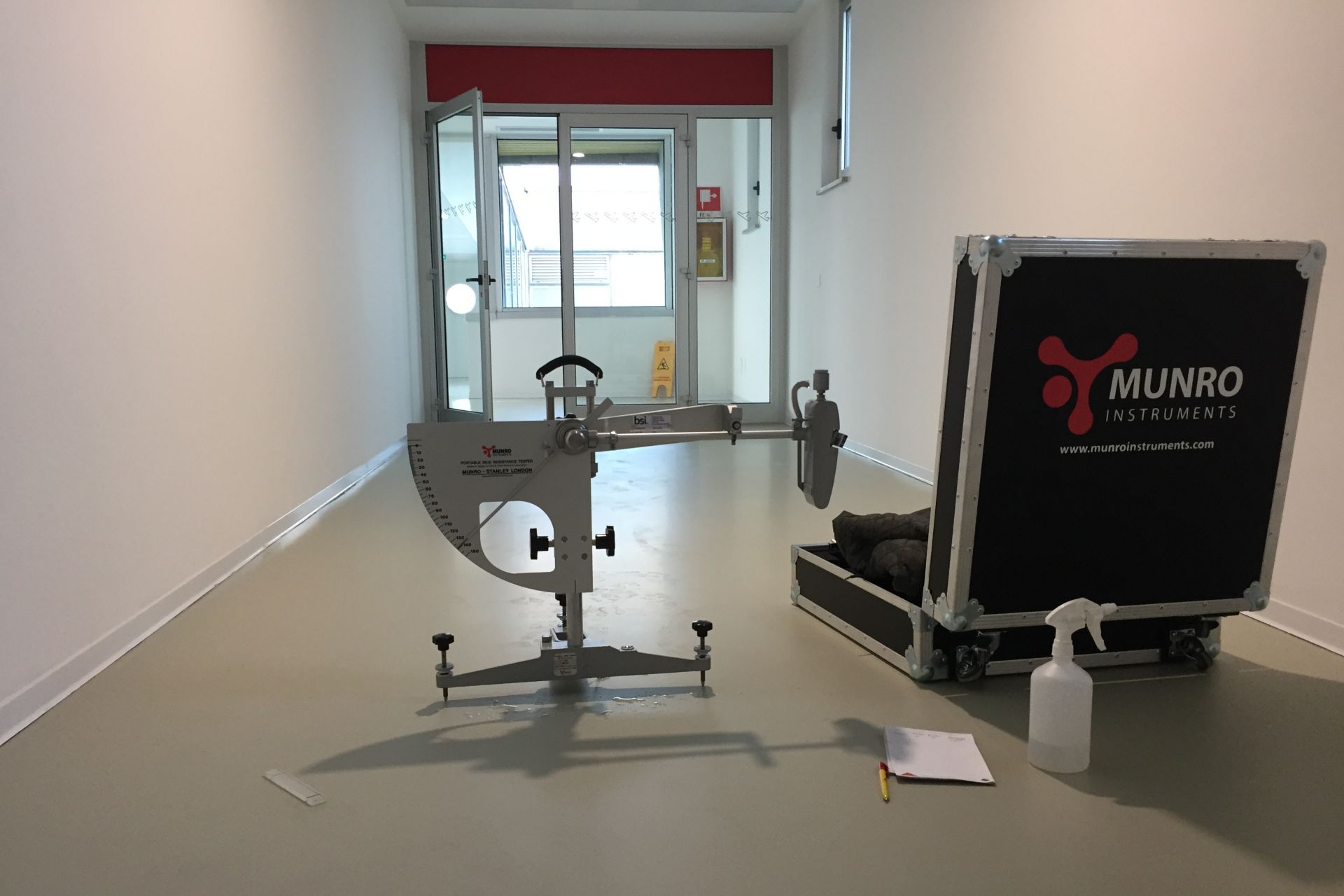 在的里雅斯特机场使用的地板机