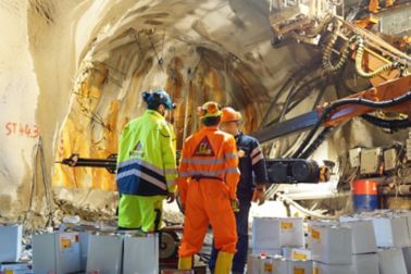 Sika engineers working with injections in tunnel construction