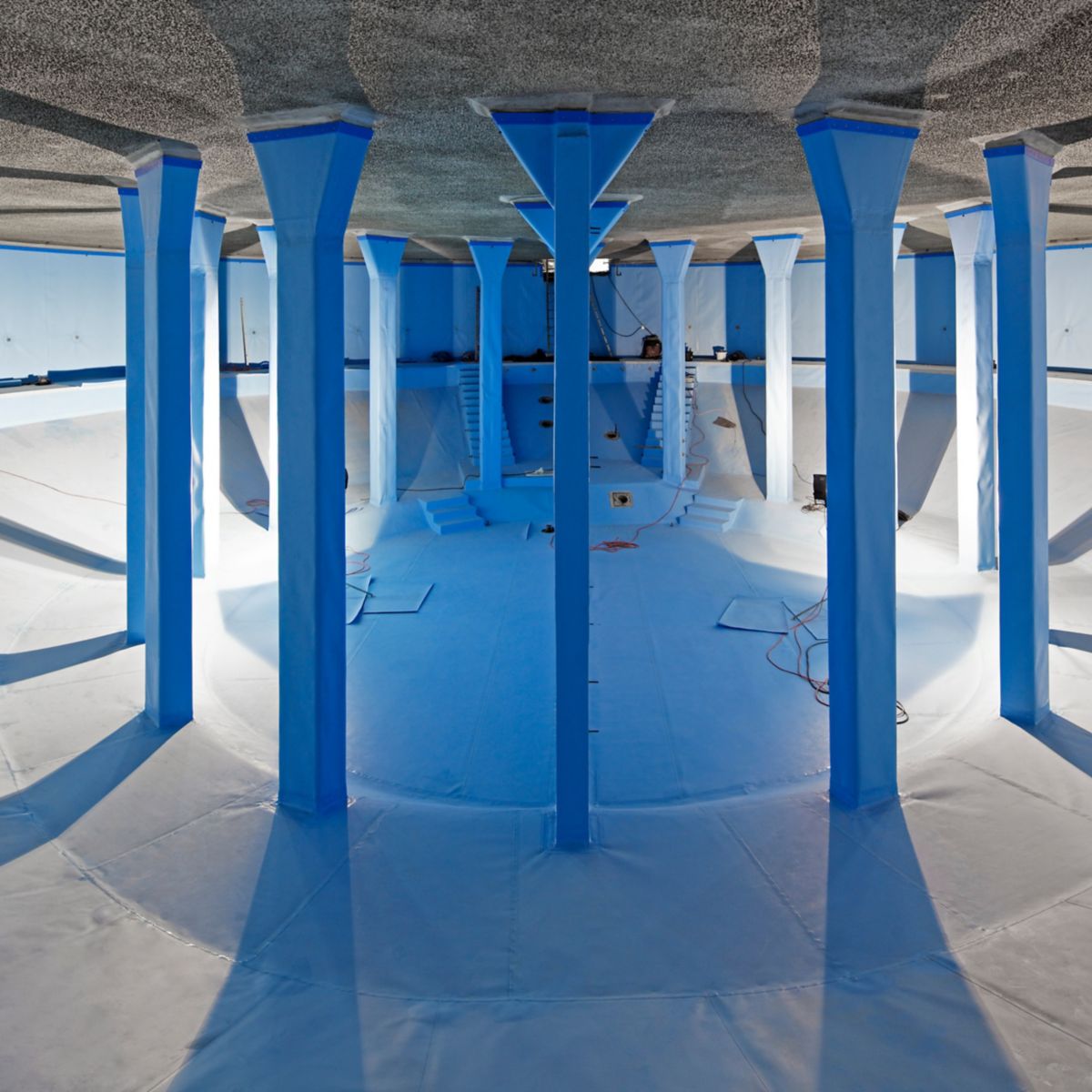 https://sika.scene7.com/is/image/sika/glo-water-reservoir-waterproofing-01%3A1-1?fit=crop%2C1&hei=1200&wid=1200