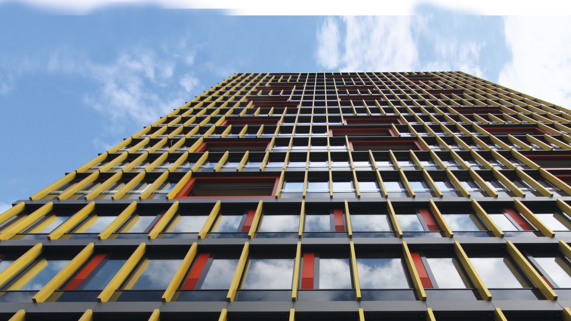 Building with structurally bonded windows leutschentower, zurich, switzerland