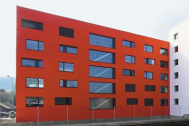 Building with structurally bonded windows with Sika adhesives in Schlieren, Switzerland