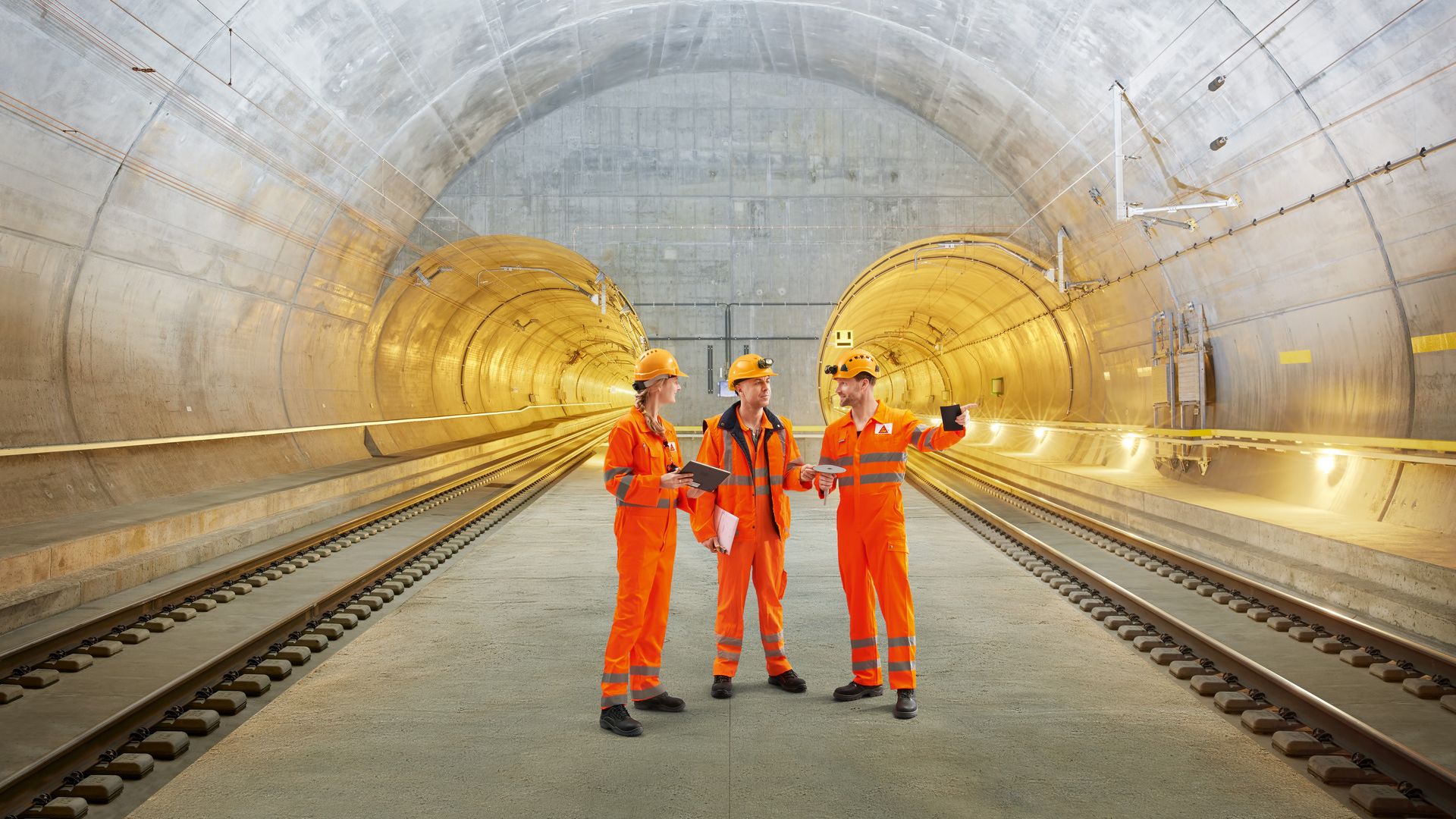 Worker standing in the Gotthard Base Tunnel