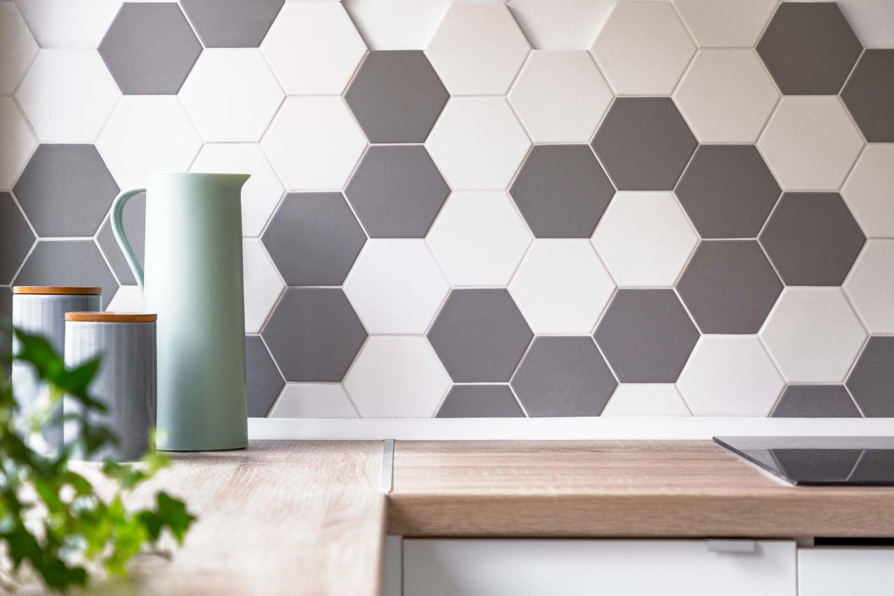 Honeycomb wall tiles and worktop