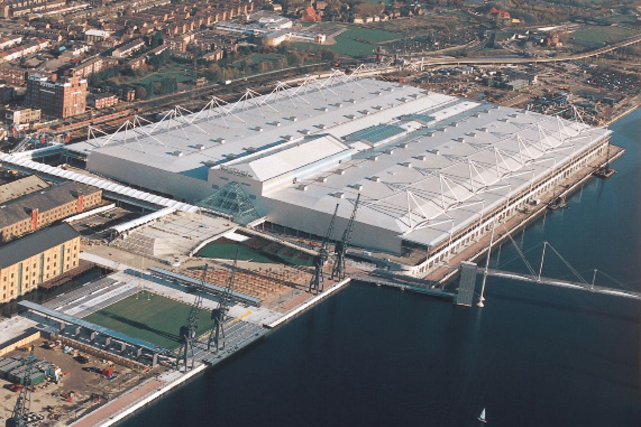 Copertura A Vista di Edifici商业/工业