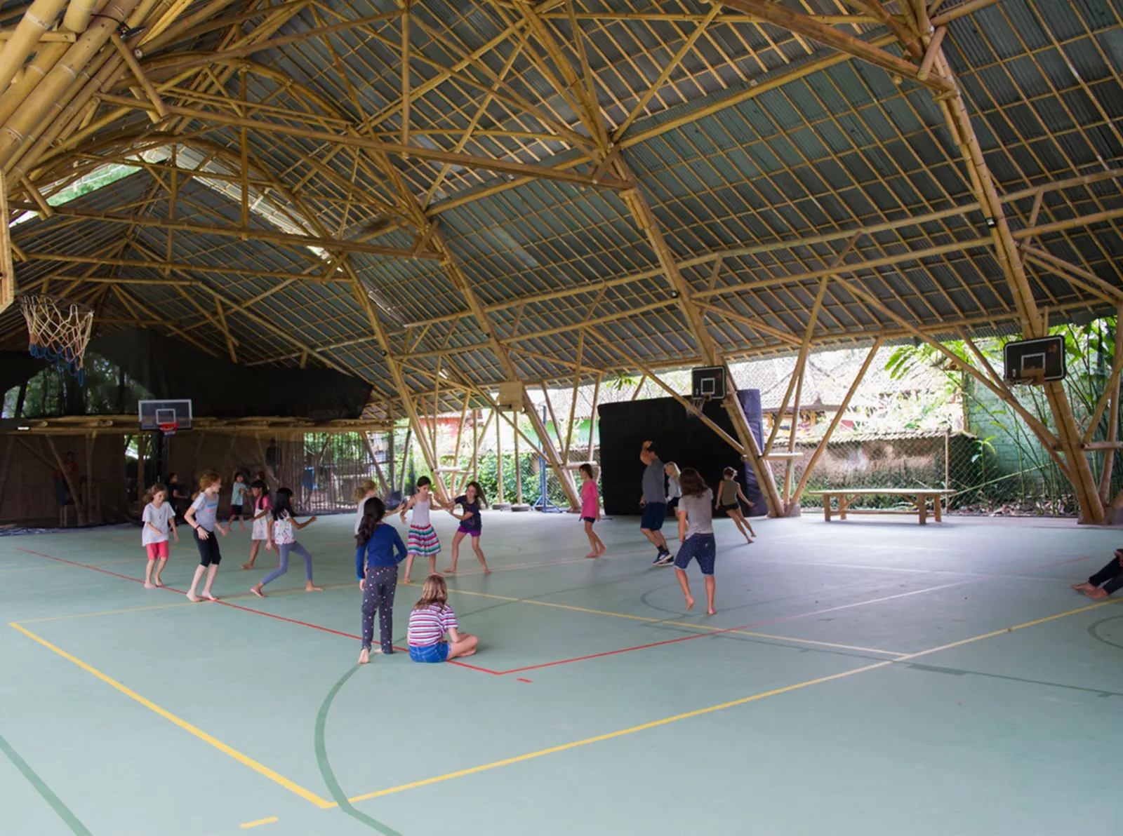 Hình ảnh thực tế dự án Green School - Indonesia - góc chụp 1