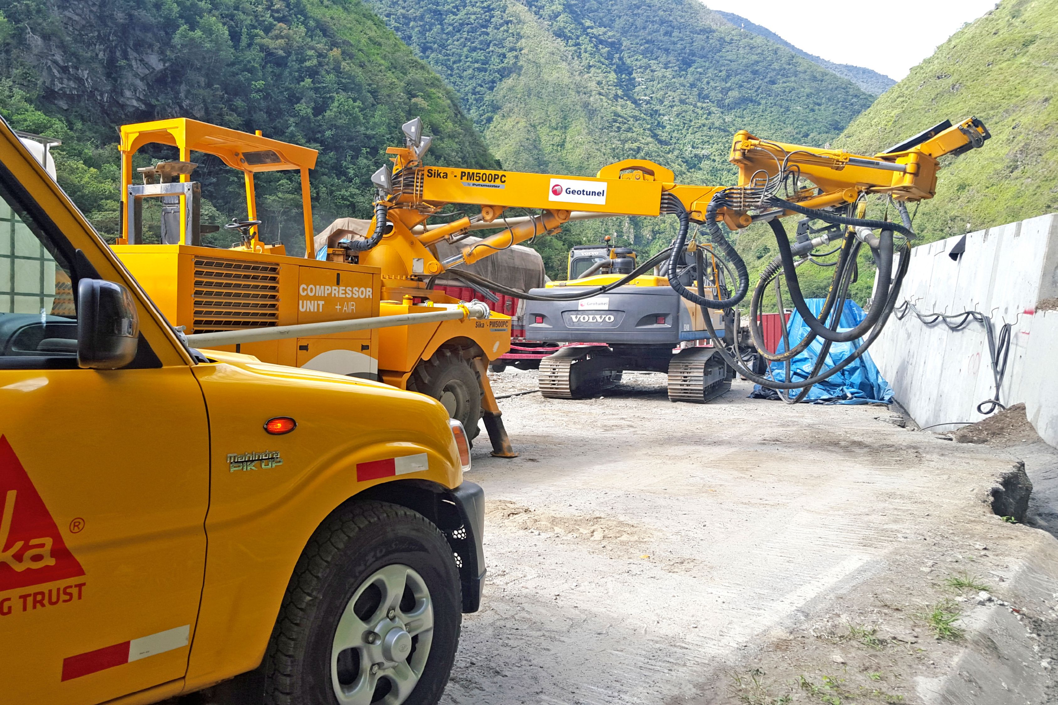 Concreto Lanzado en Túnel Yanango