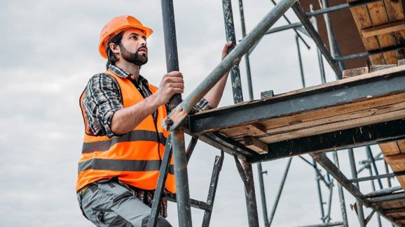 Andamios de obra: todo lo que necesitas saber para trabajar con seguridad -  Comercial Turró