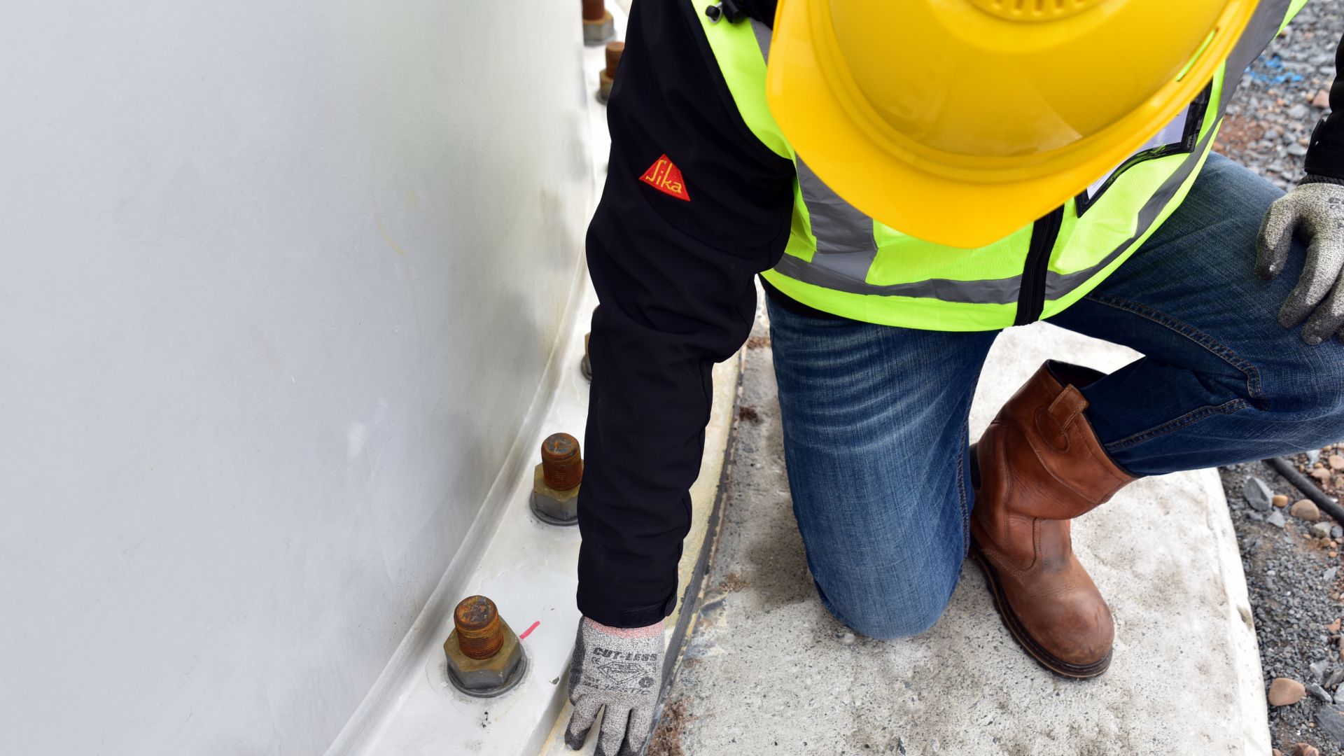 Man checking grouting quality 