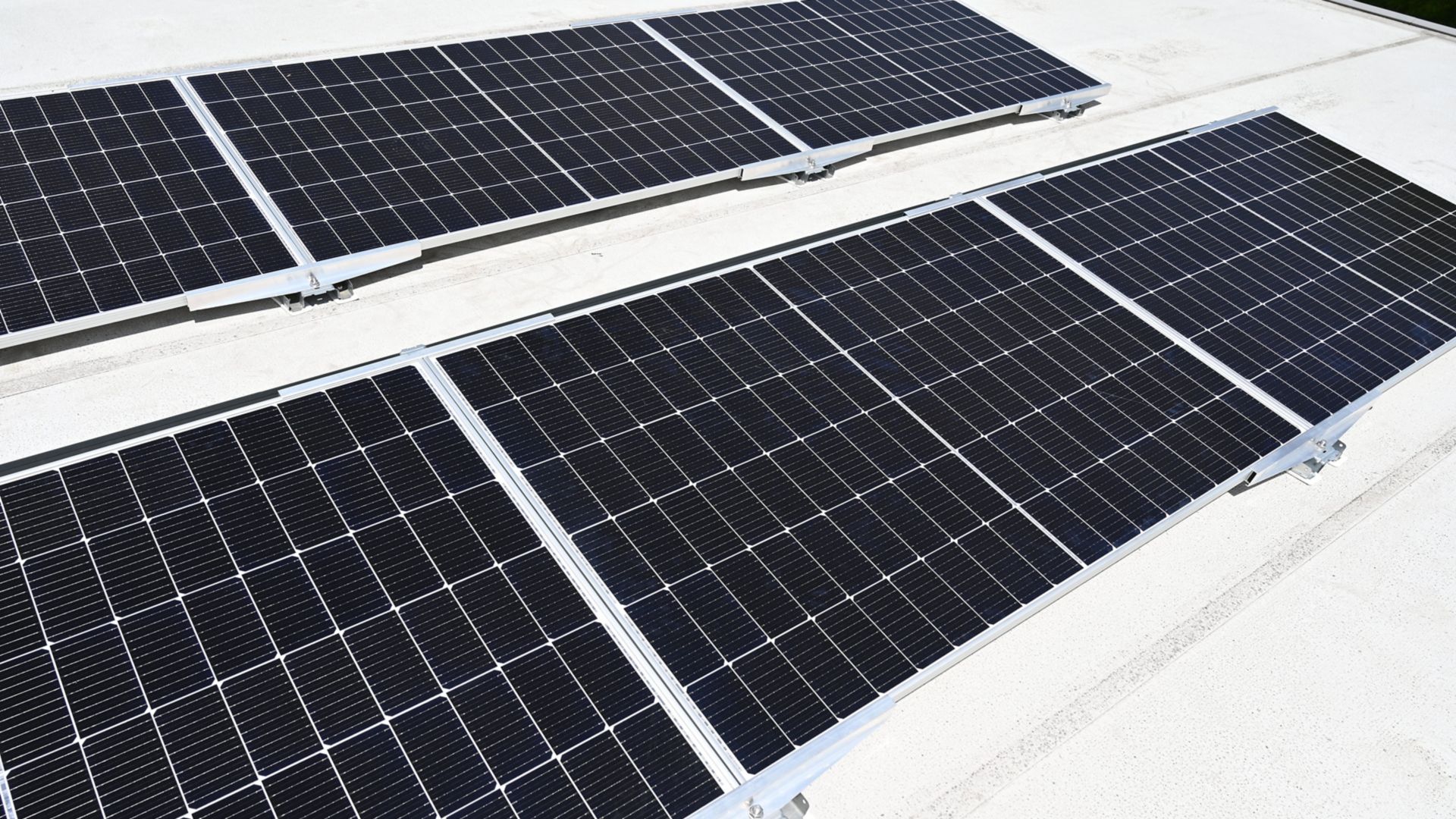 Sika SolaRoof: First FM Approved Commercial Solar System