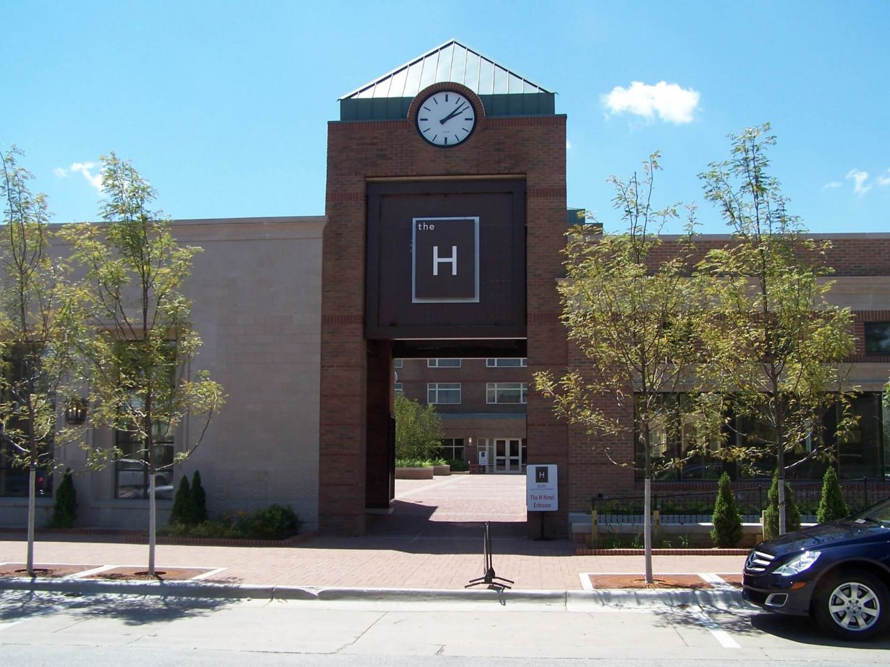 H.H. Dow Academy