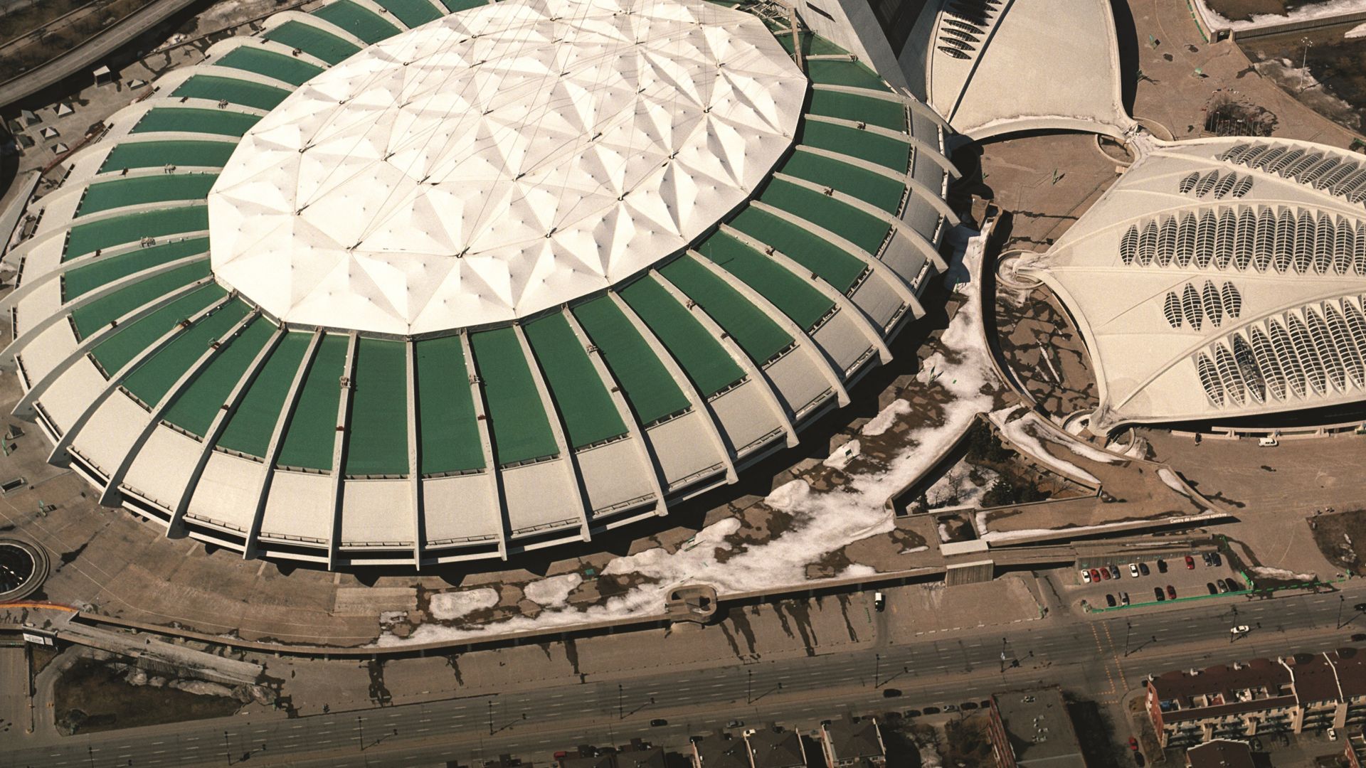 Montreal's Olympic Stadium Tower Is Full For The First Time Ever