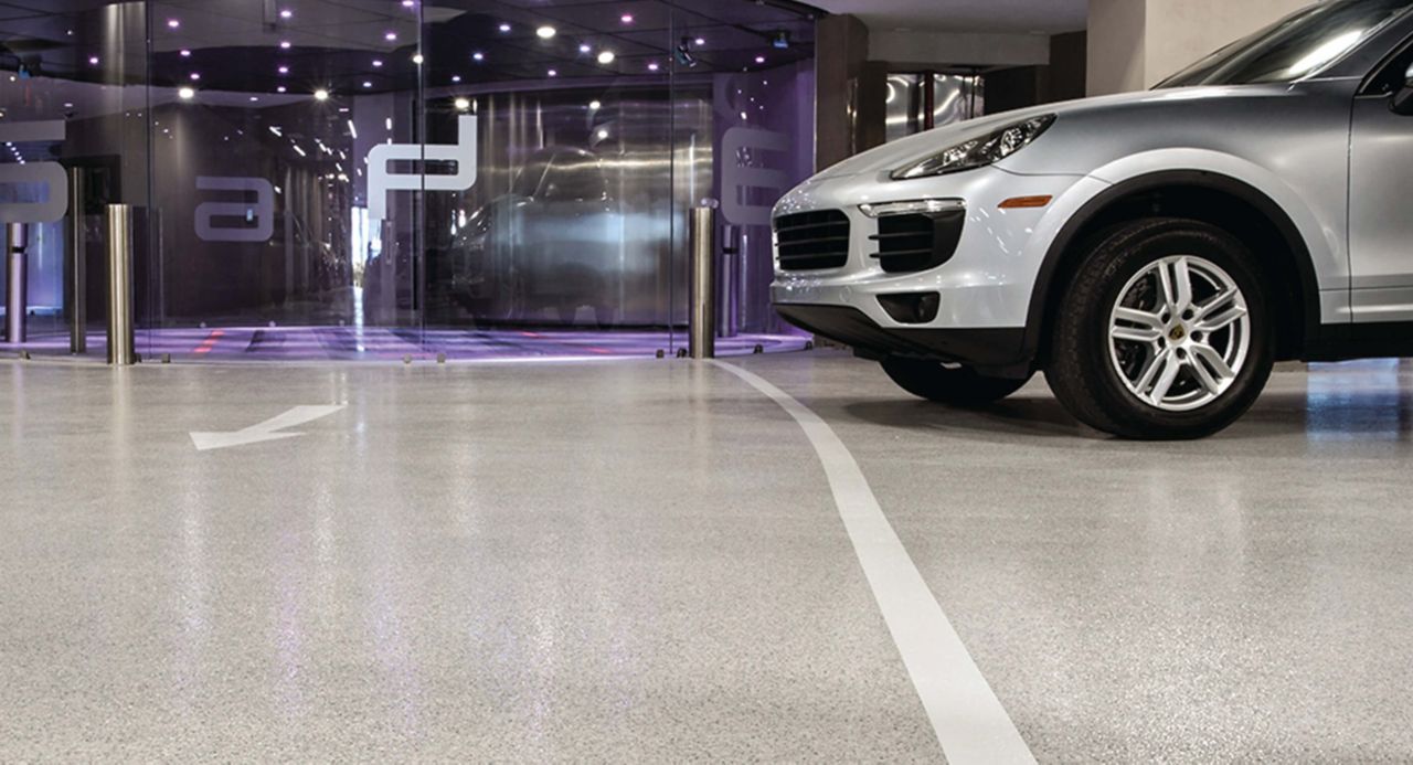 Porsche Center Decoflake Floors