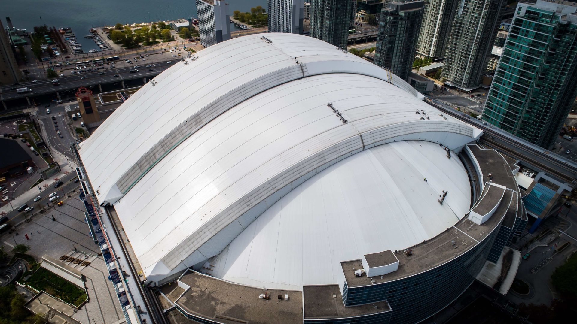 VR technology explored in Rogers Centre roof renovations