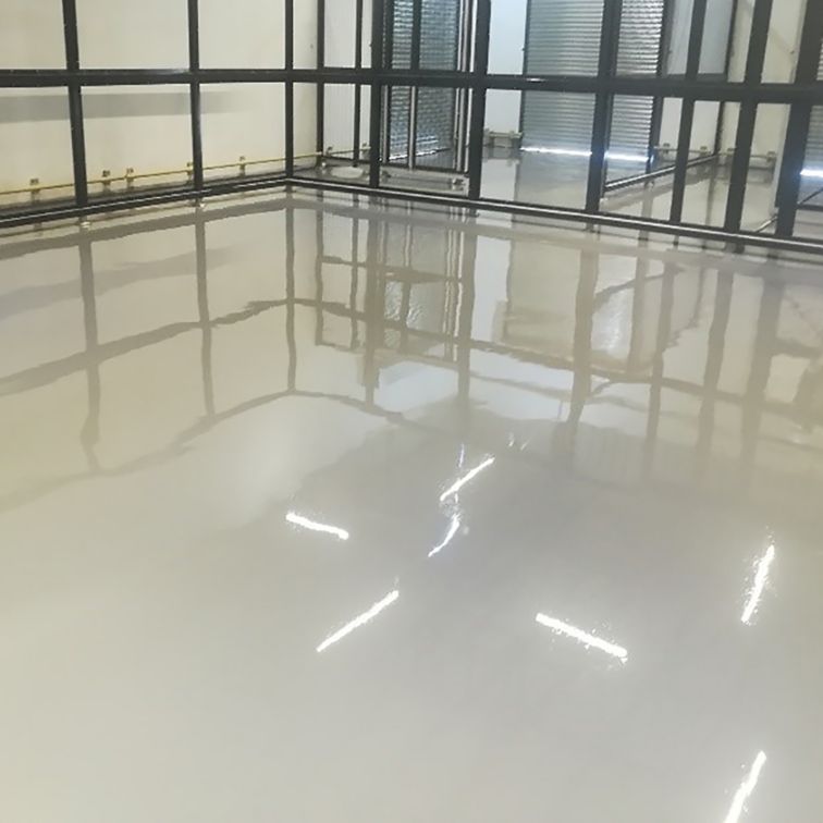 Sika’s Electrostatic dissipative flooring in a working environment full of sensitive forensic equipment, providing protection against electrostatic discharge.