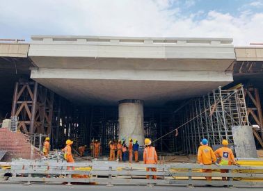 M2 Freeway bridge, located south of Johannesburg's CBD was rehabilitated with Sika products.