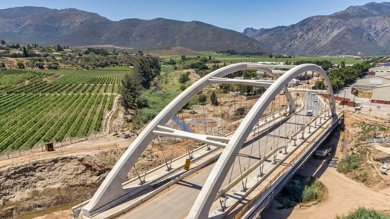 South Africa's first concrete tied-arch bridge constructed using a transverse launching method.