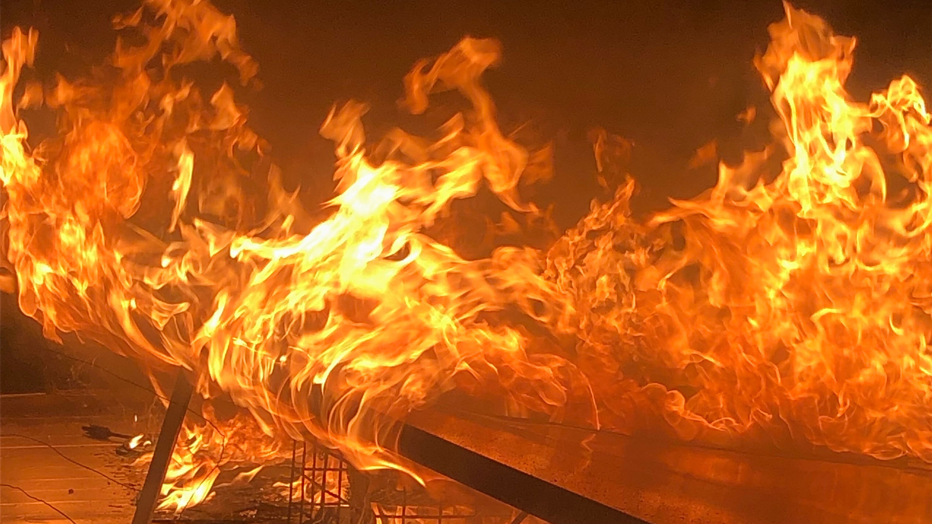 SikaRoof® Fire Screen Test Brand