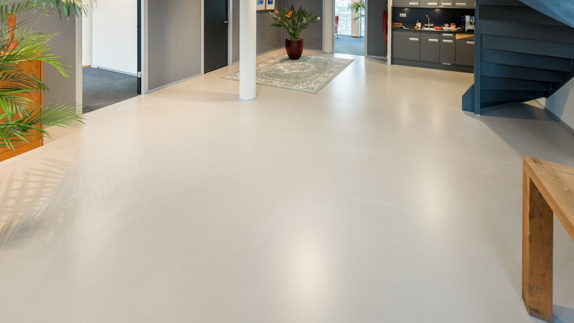 Alliance consulting Leerdam, Netherlands ivory floor