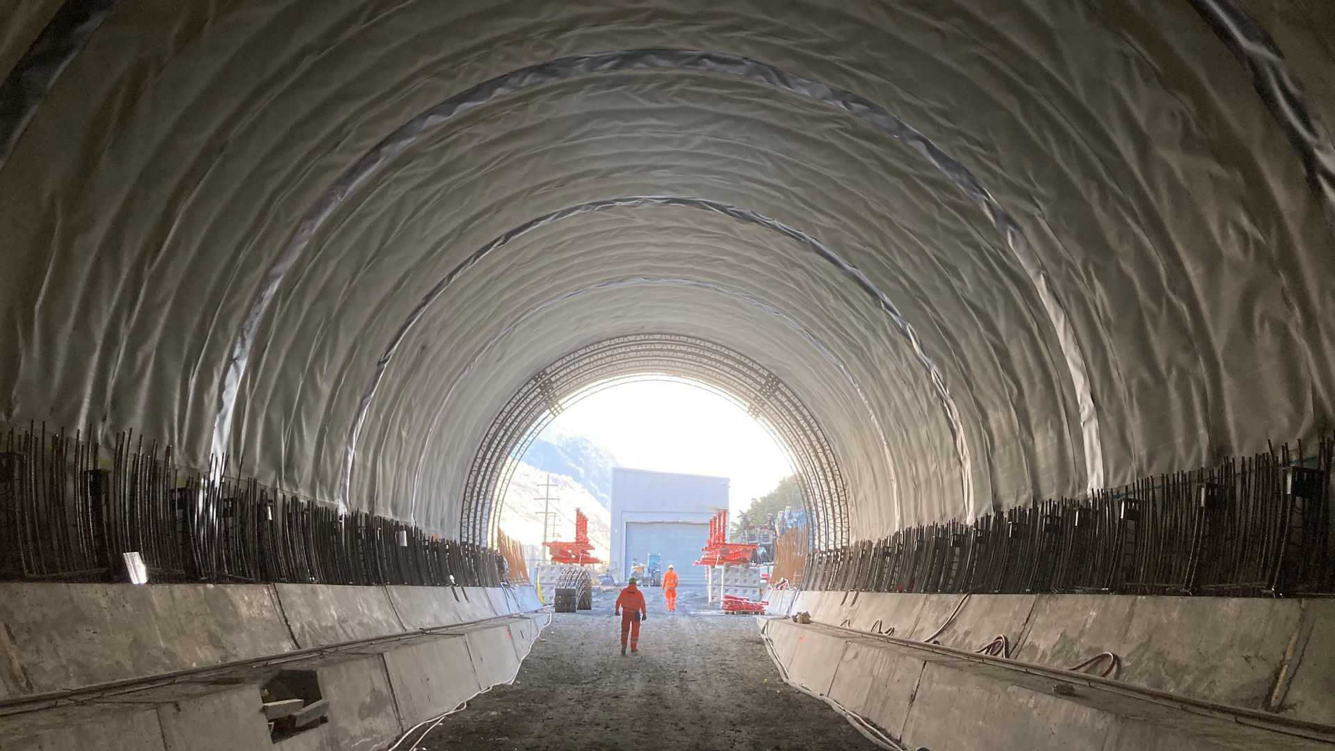 OtiPally tunnel