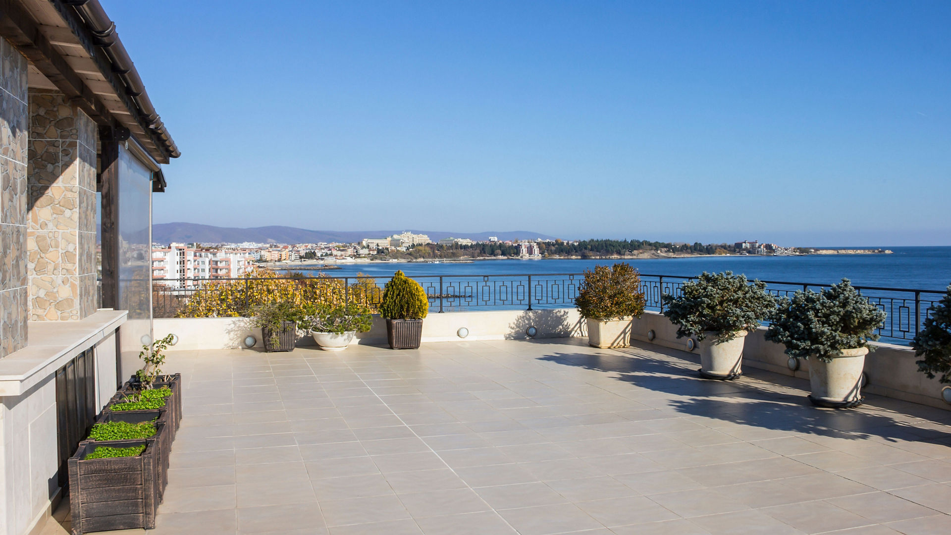 Terrazza sul mare