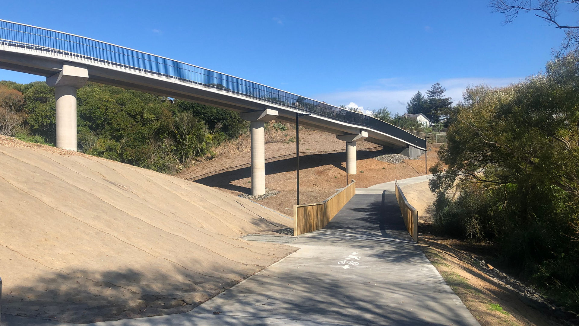 GI to Tamaki Shared Pathway, EMSEAL