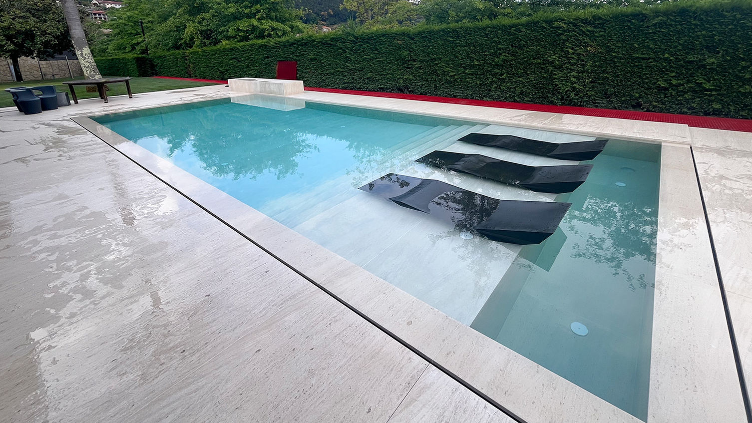 Piscina Goães