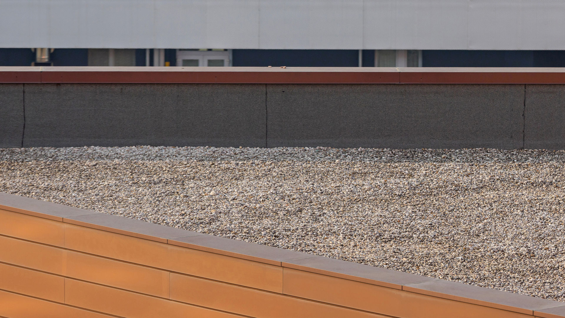 gravel stone roof