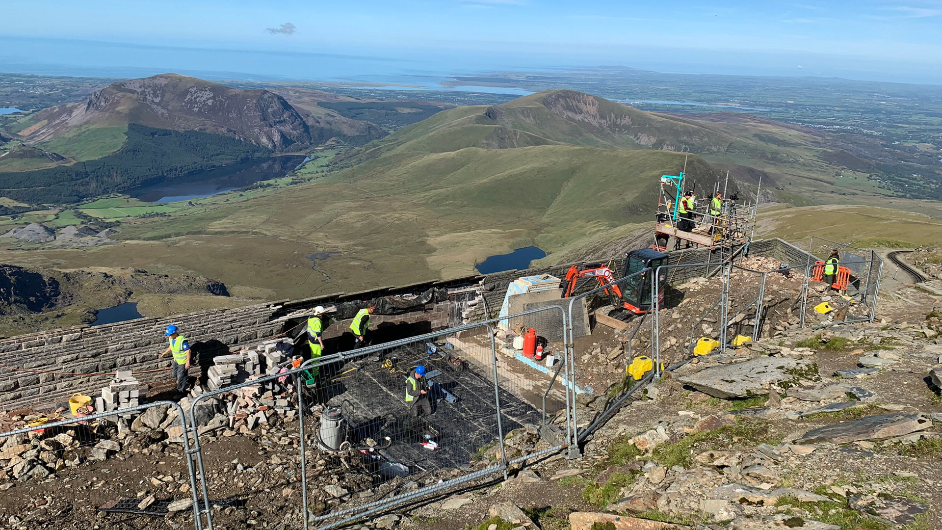 Hafod eryri Yr Wyddfa Snowdon Summit
