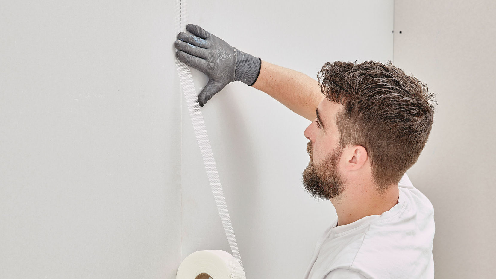 ukd_sika_502_plasterboard_tape_application_header
