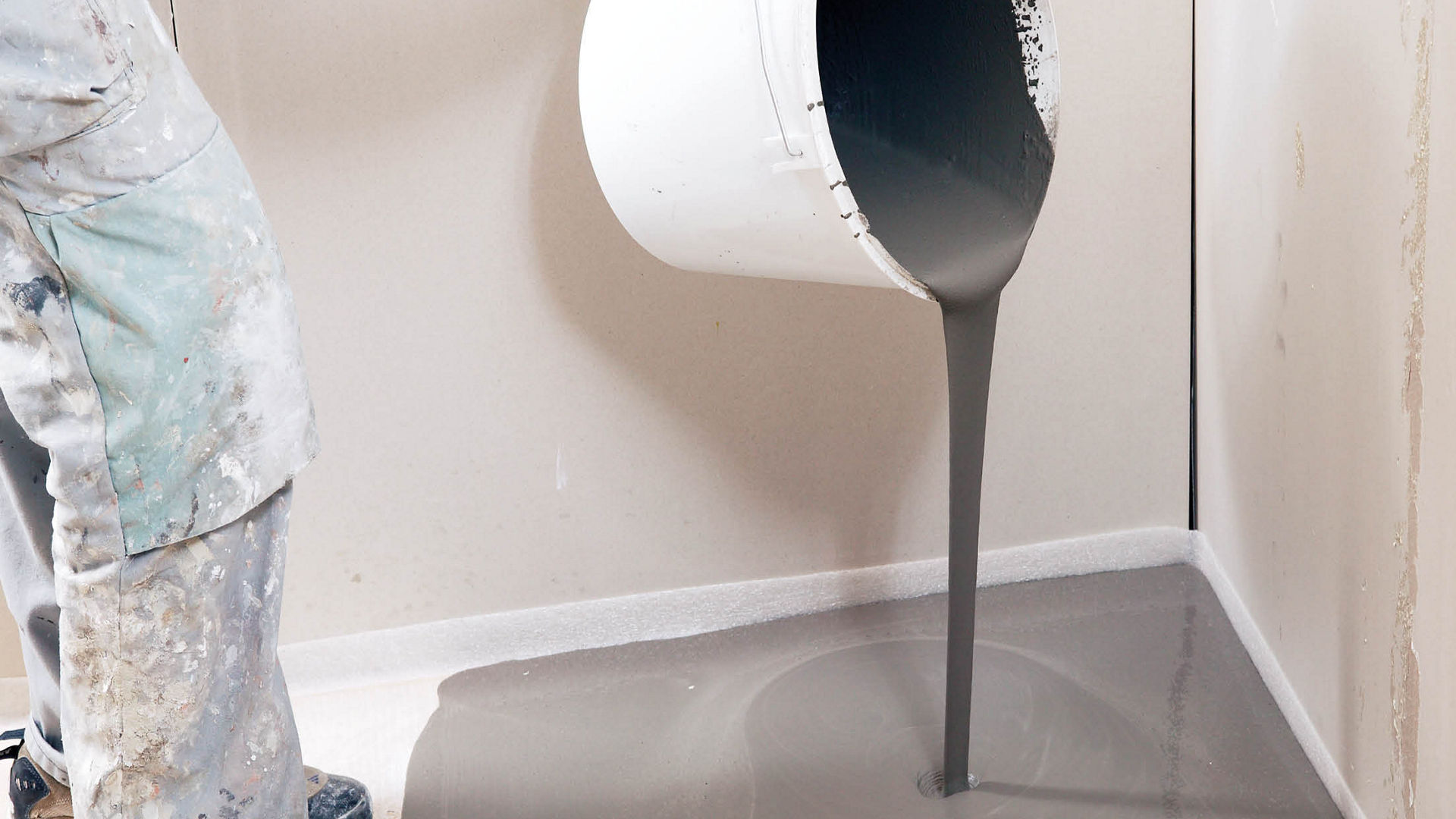 Pouring Leveller
