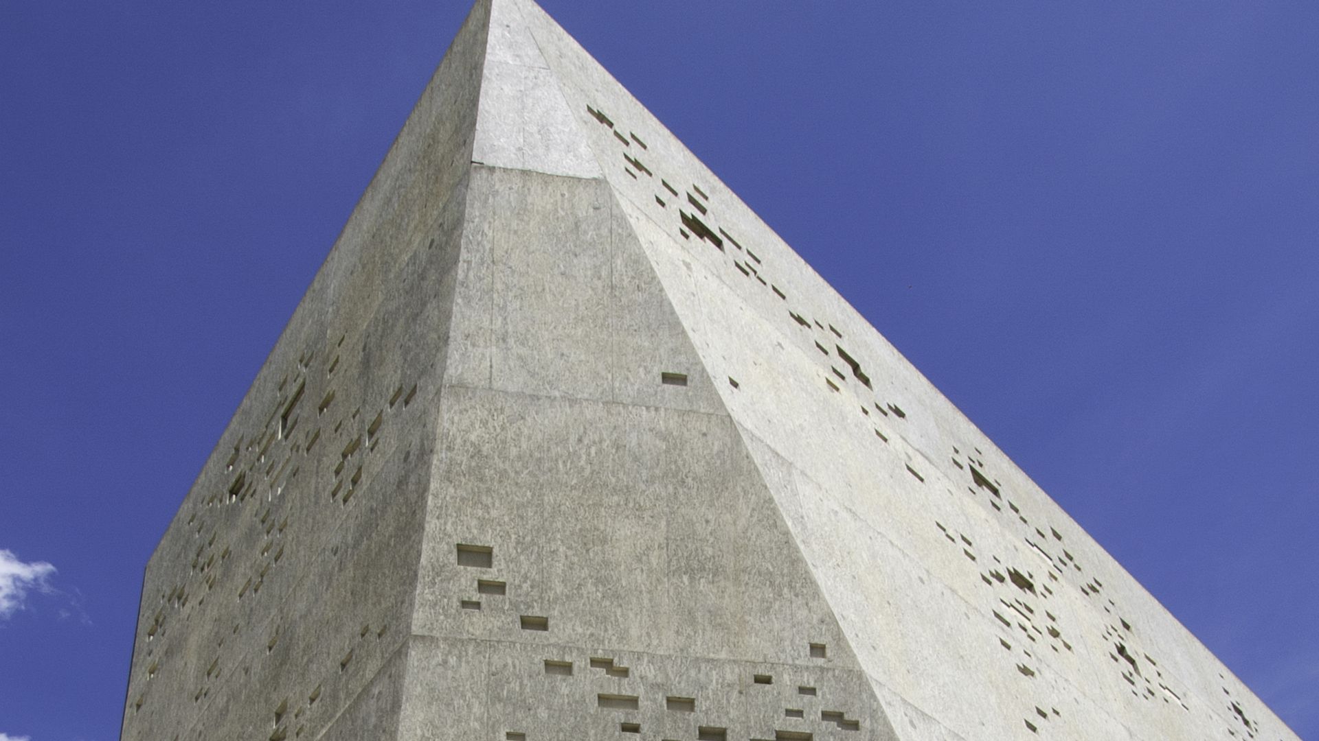 Architectural concrete facade produced with Sika concrete admixtures