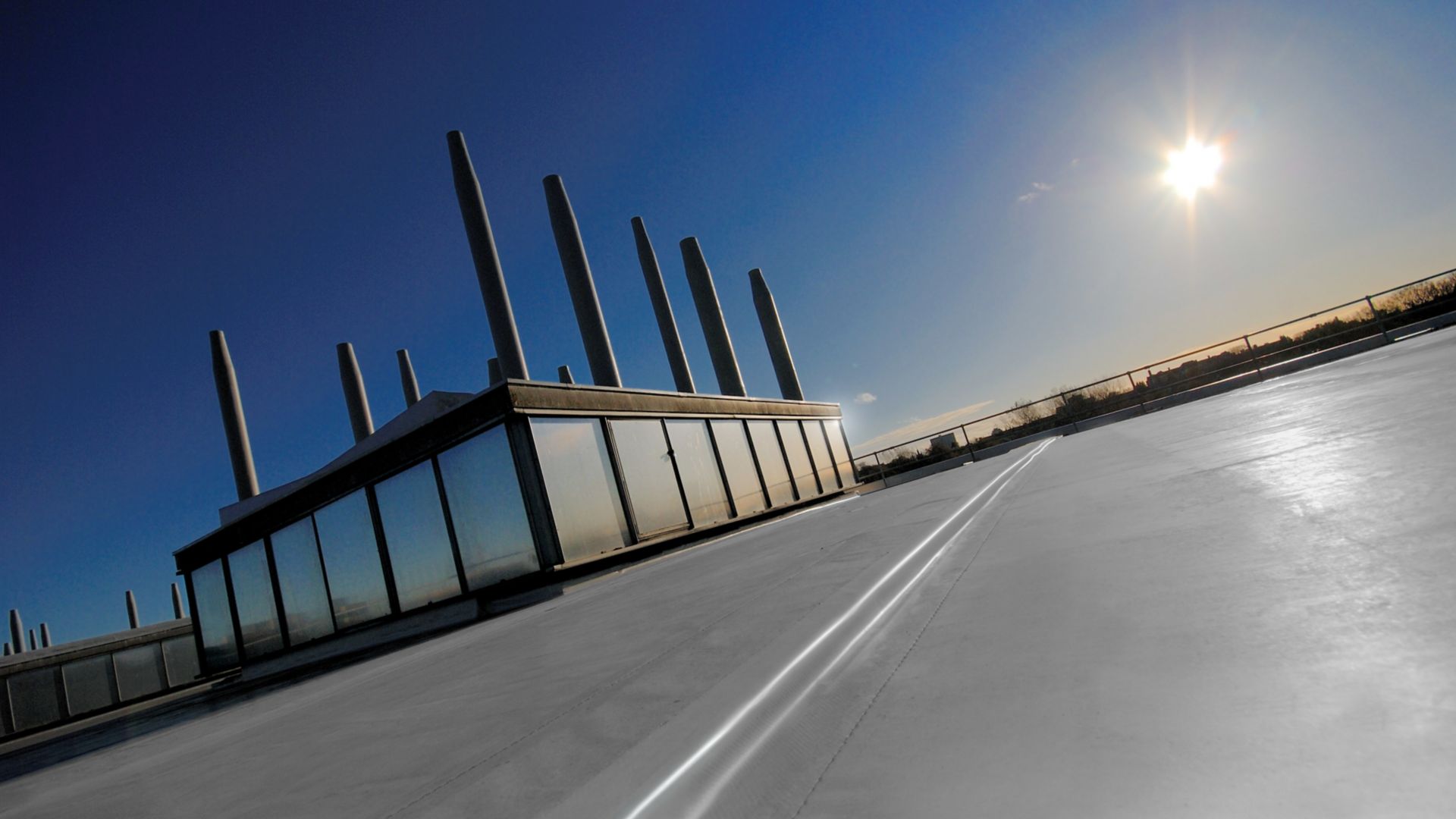 Single-ply roof membrane